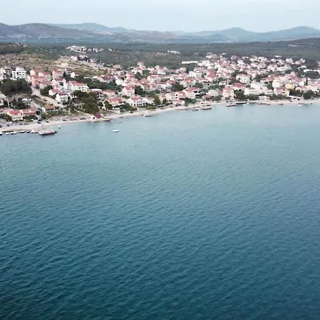 Belu - Two Bedroom With Sea View Appartement *