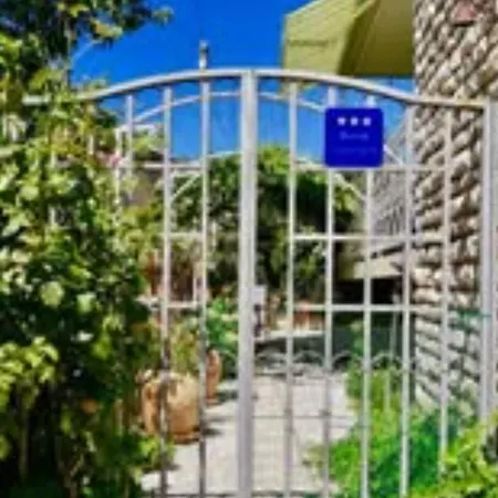 Appartement Belu - Two Bedroom With Sea View Brodarica (Sibenik-Knin)