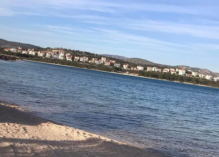 Belu - Two Bedroom With Sea View * Brodarica (Sibenik-Knin)