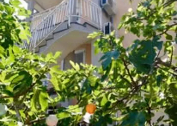 Belu - Two Bedroom With Sea View *