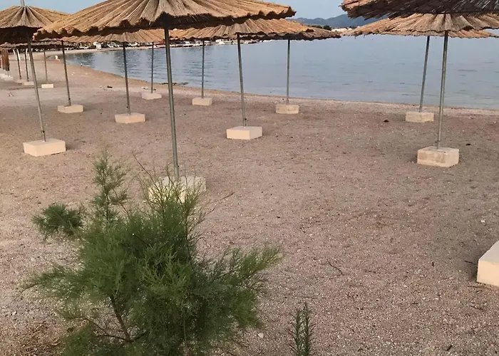 Appartement Belu - Two Bedroom With Sea View Brodarica (Sibenik-Knin)